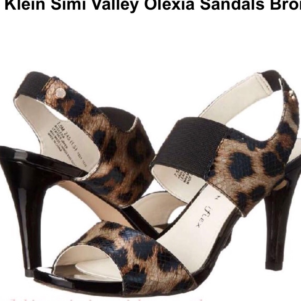 Anne Klein size 6 strappy heels